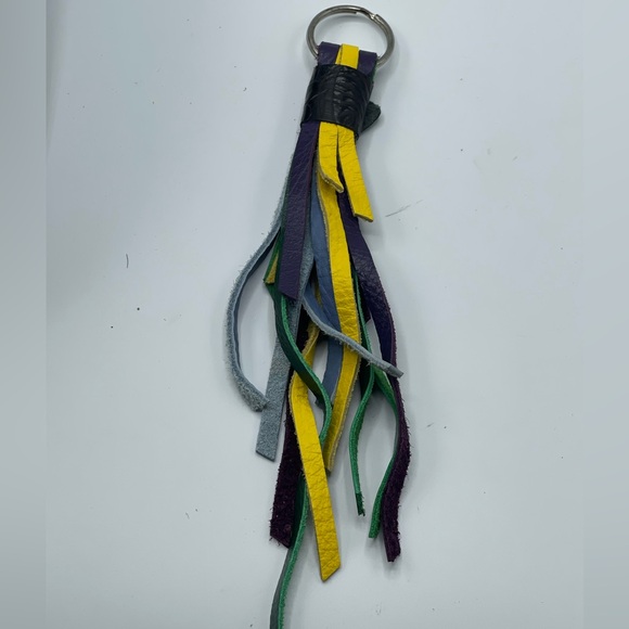 Vibrant Leather Tassel Key Holder - Picture 1 of 2